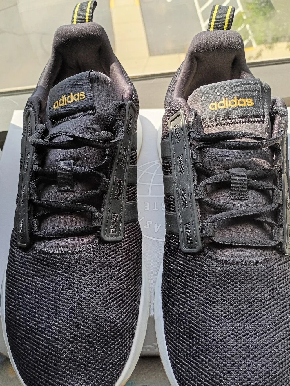 Adidas Black and White Women’s Low-Top Sneakers--LIKE NEW--WORN ONCE.